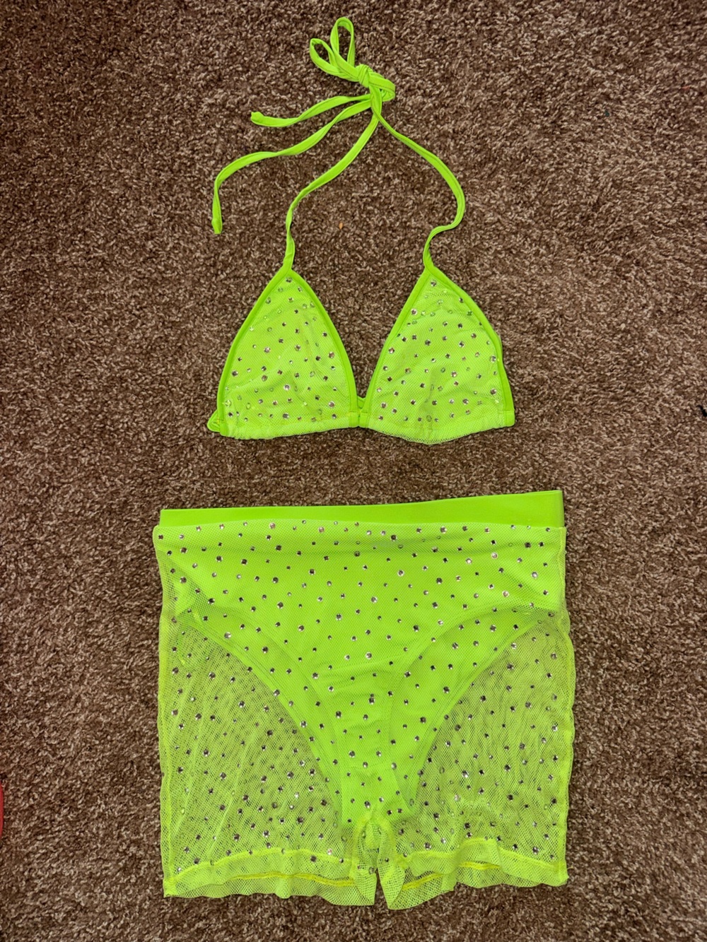 Iheart Raves Rhinestone Set 💚✨💚✨💚